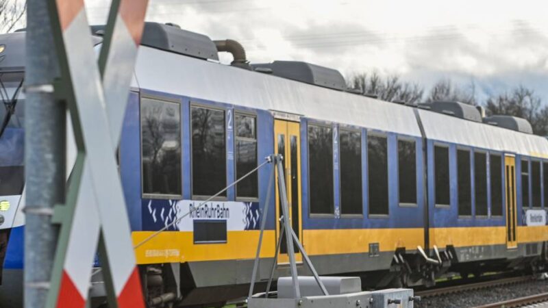 Störungen beim Niersexpress: „Beleidigung für alle, die auf zuverlässige Bahndienste angewiesen sind“