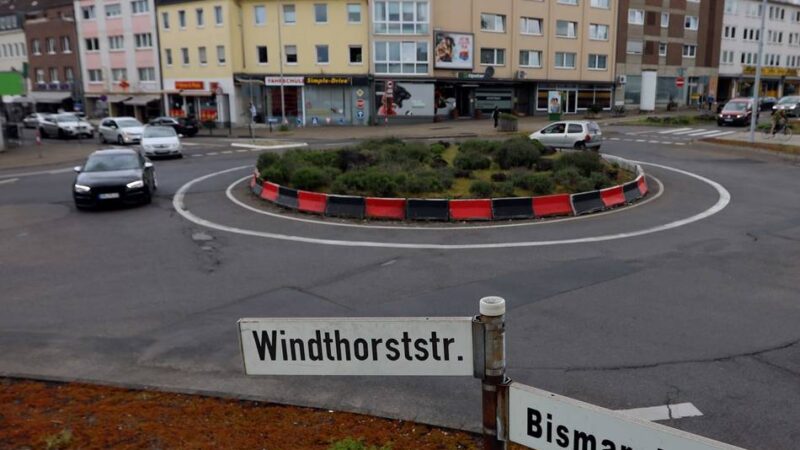 Fußgängersicherheit in Leverkusen und Köln: Polizei startet Kontrollaktion am Küppersteger Kreisel