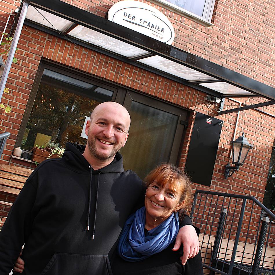 Gastronomie in Grevenbroich: „Wie im spanischen Wohnzimmer“ – neues Restaurant eröffnet in der Stadtmitte