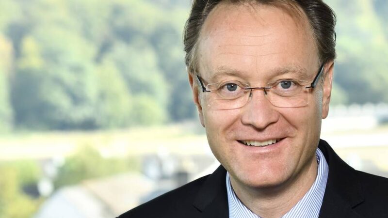 In Leverkusen, Rheinberg und Oberberg: Kreishandwerkerschaft lädt Gäste für neuen Podcast ins Auto ein