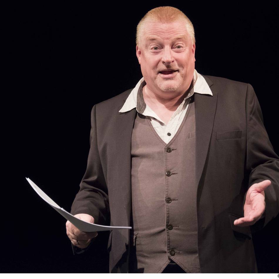 Lesung mit Theaterintendant Michael Grosse: Ein Abend voller Bekenntnisse