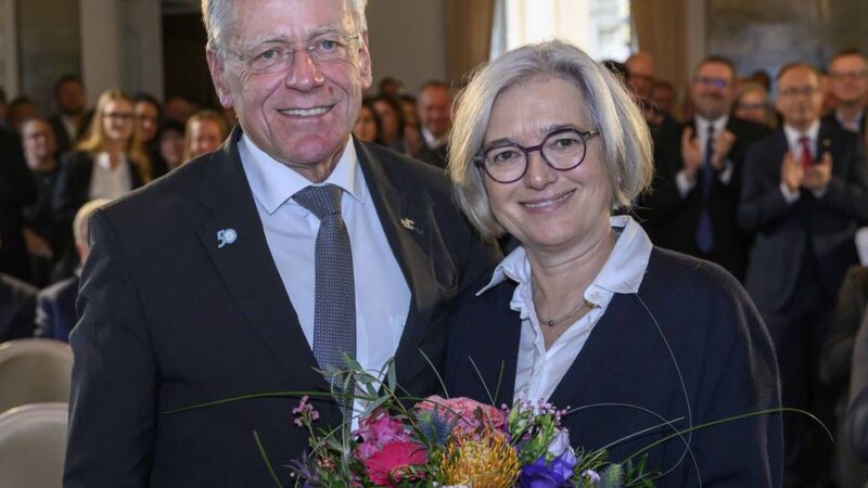 Hans-Jürgen Petrauschke als Landrat verabschiedet: „Es hat mir immer Spaß gemacht“