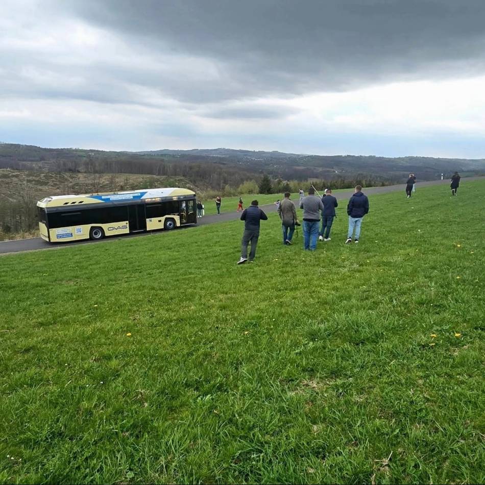 Verkehrsunternehmen in Oberbergischen Kreis: OVAG ruft Fotowettbewerb für „Bus-Spotter“ aus