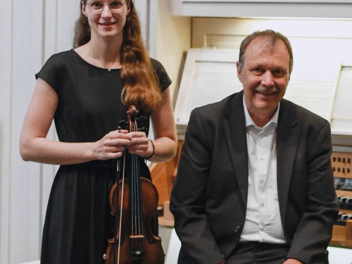 In der Arnold-Janssen-Kirche: Vater und Tochter gestalten musikalischen Abend in Goch