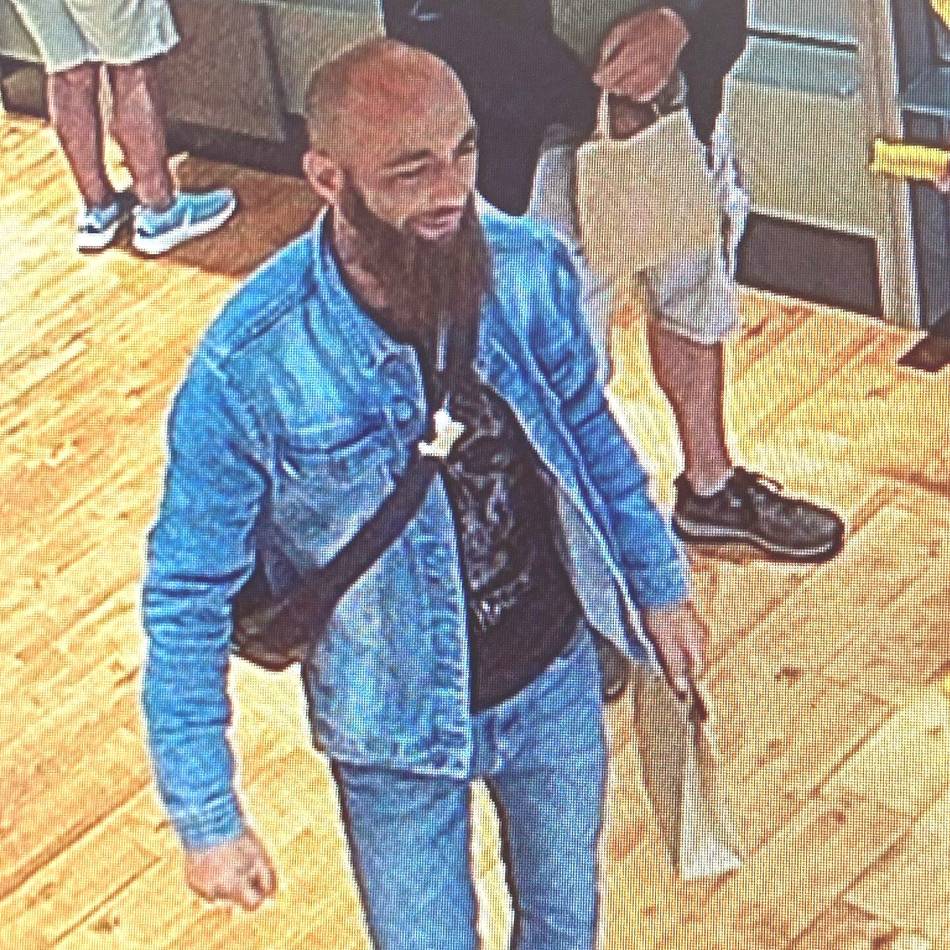 Wer kennt diesen Mann?: Medikament im Wert von tausenden Euro mit gefälschtem Rezept abgeholt