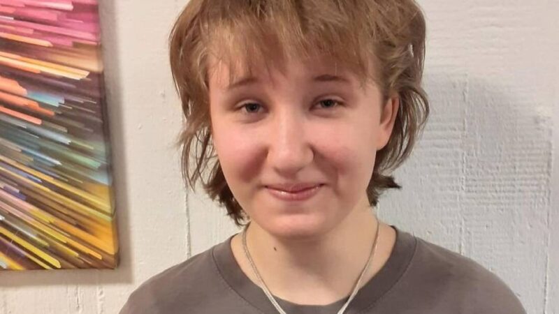 Polizei Mönchengladbach fahndet: Wer hat die 11-jährige Arina S. gesehen?