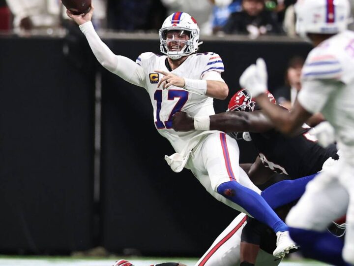 American Football: Zweite Bills-Pleite in Folge – Bears feiern spät