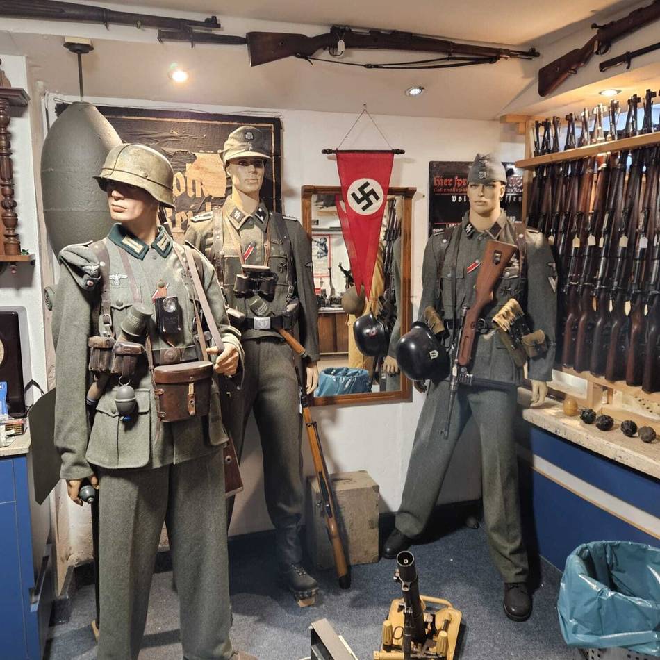 Waffenarsenal in Remscheid: „Werden sämtliche Wandverkleidungen abbauen“