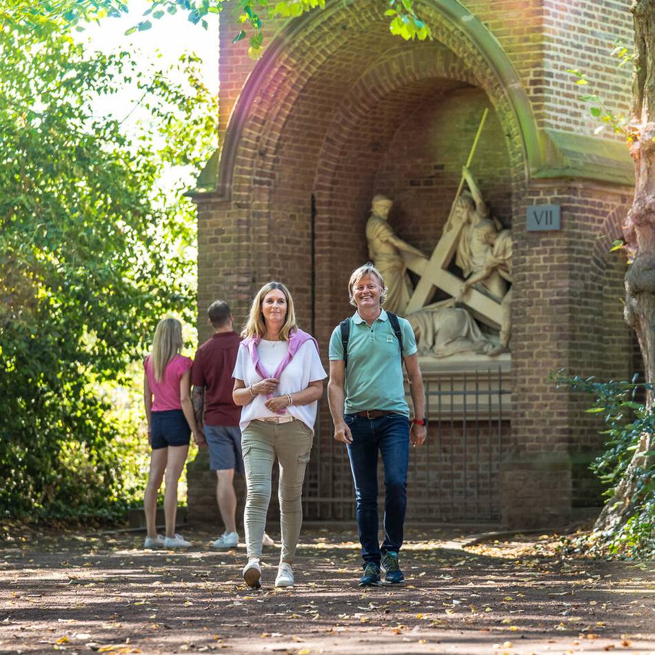 Angebot vom Stadtmarketing: Kreuzweg, Orgel und Hotel – besondere Führungen durch Kevelaer