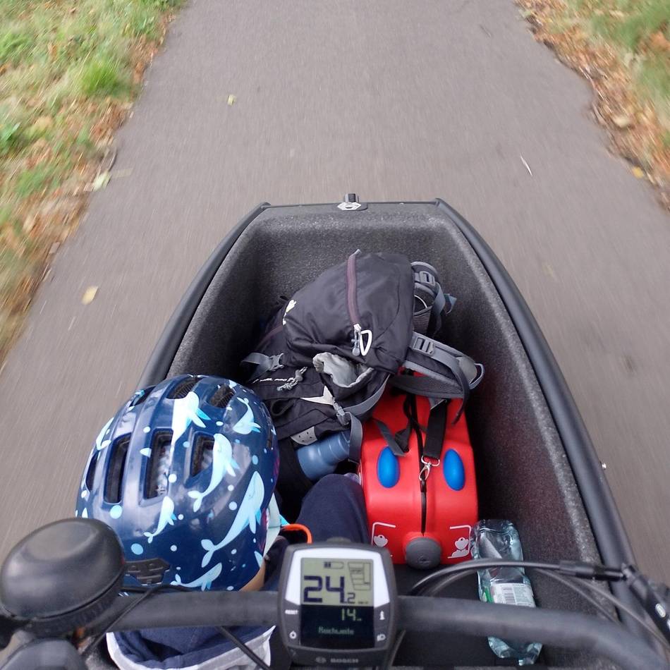 Rommerskirchener Familie im Selbsttest: Lastenrad und Öffis statt Auto – Wie klappt das?