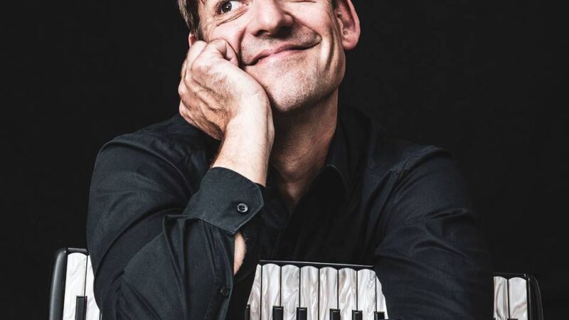 Konzert in Goch: Sören Thies mit Liedern von Odessa bis Paris
