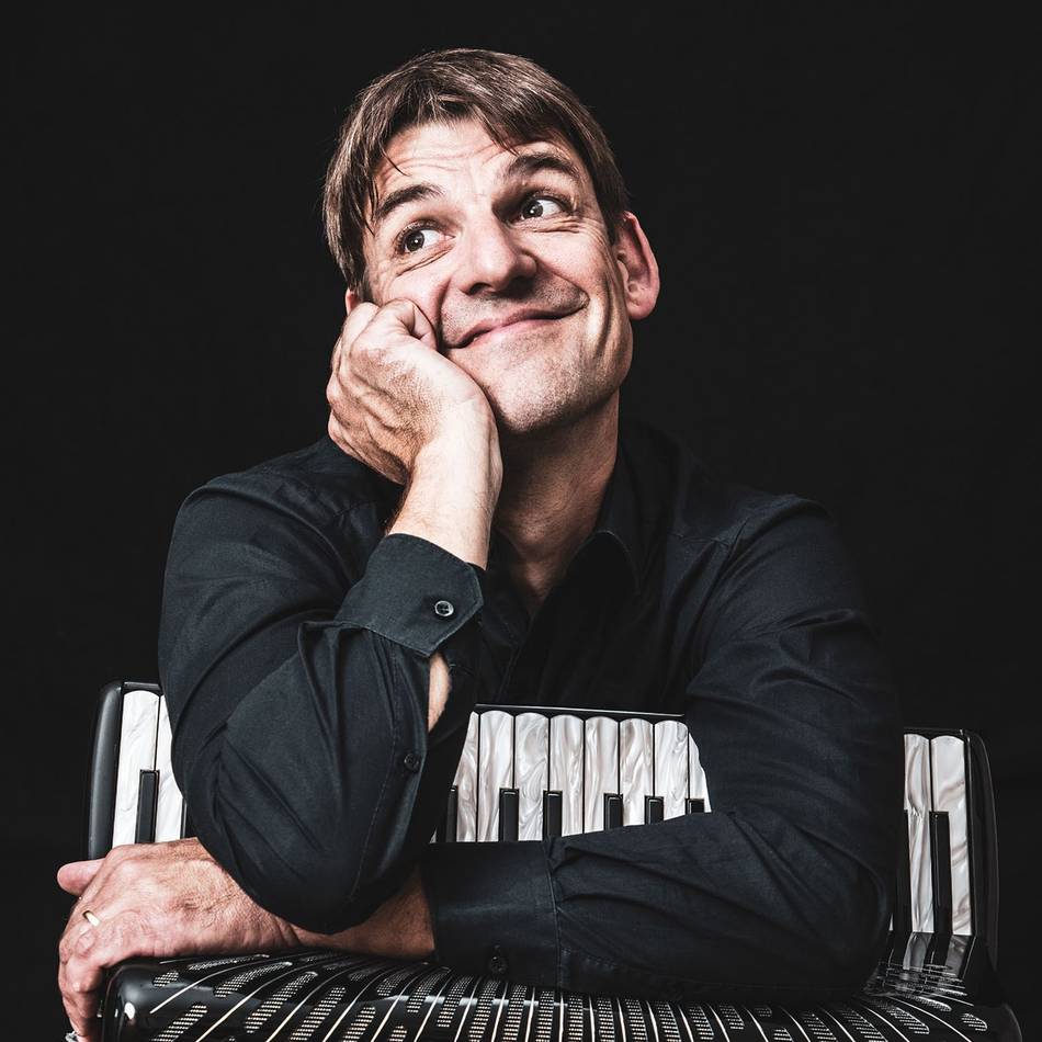Konzert in Goch: Sören Thies mit Liedern von Odessa bis Paris