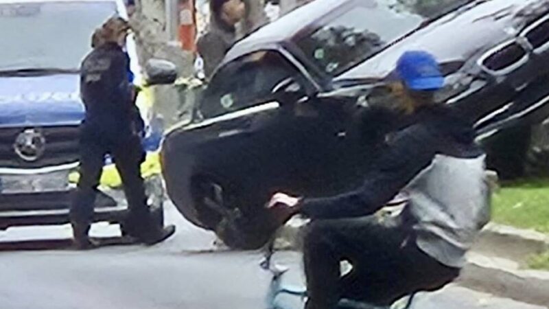 Polizei Düsseldorf: 20-jähriger BMW-Fahrer baut Unfall nach misslungenem Drift-Manöver