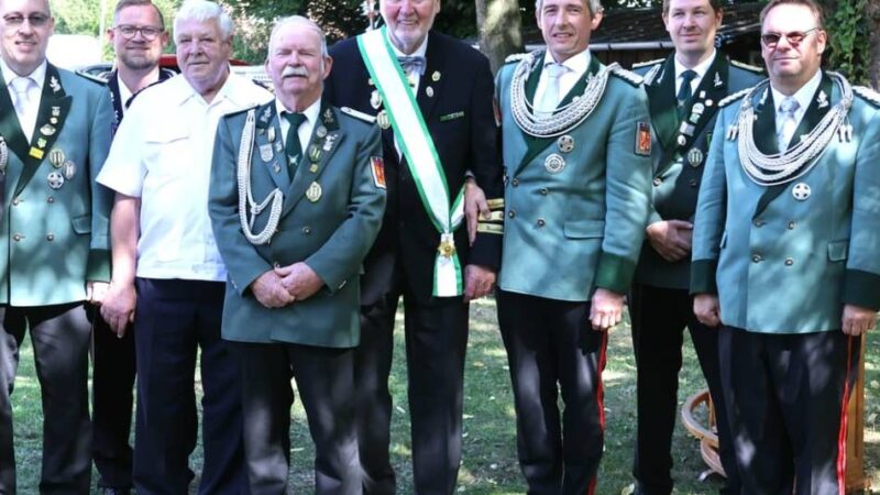 Stadtgespräch in Nettetal: Versammlung im Bauverein und Ehrungen in Kaldenkirchen