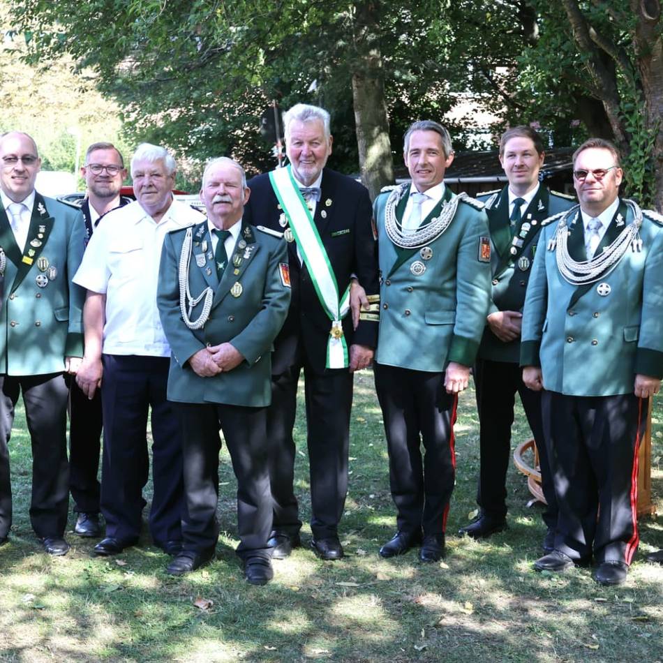 Stadtgespräch in Nettetal: Versammlung im Bauverein und Ehrungen in Kaldenkirchen