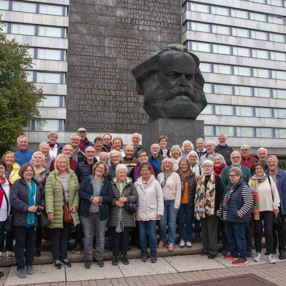 Partnerschaft setzt Zeichen für Demokratie: Grevenbroicher feiern Einheit im Vogtland