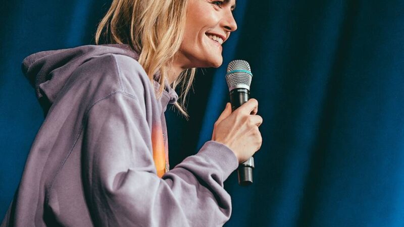 Ticket-Verkauf beginnt am Freitag: Comedian Hazel Brugger tritt im Juli 2026 in Xanten auf