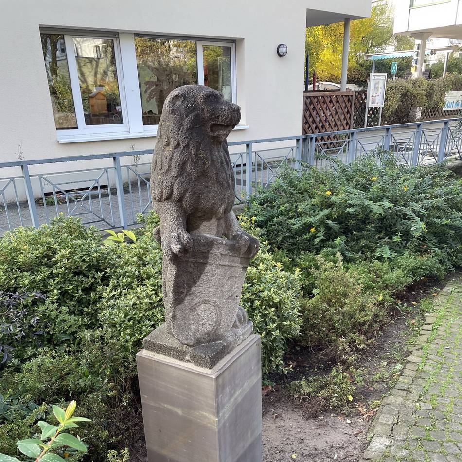 Ratinger Wappentier: Der alte Löwe hat einen neuen Platz gefunden