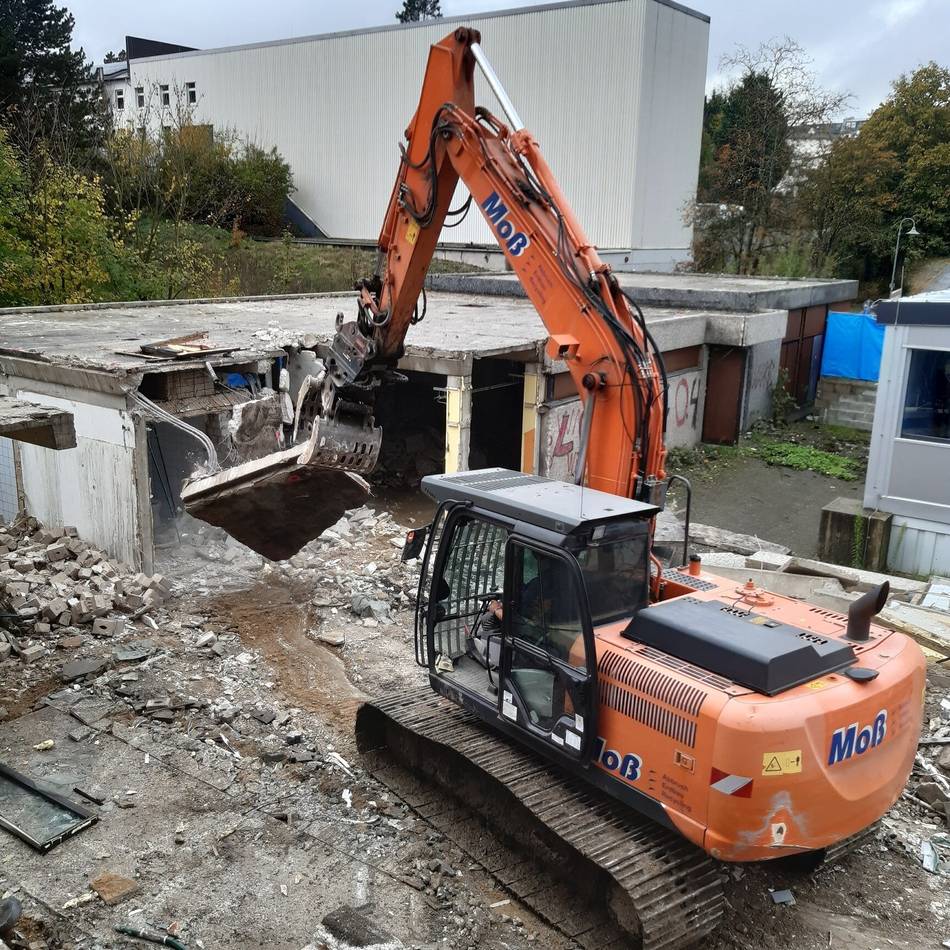 Abriss der Grundschule Ost in Wermelskirchen: Nächste Woche rückt der große Bagger an