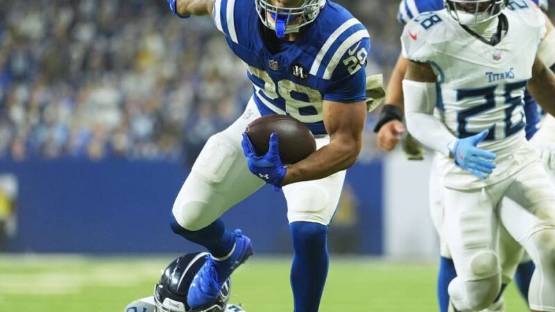 American Football: Drei Touchdowns gegen Titans: NFL-Profi schreibt Geschichte
