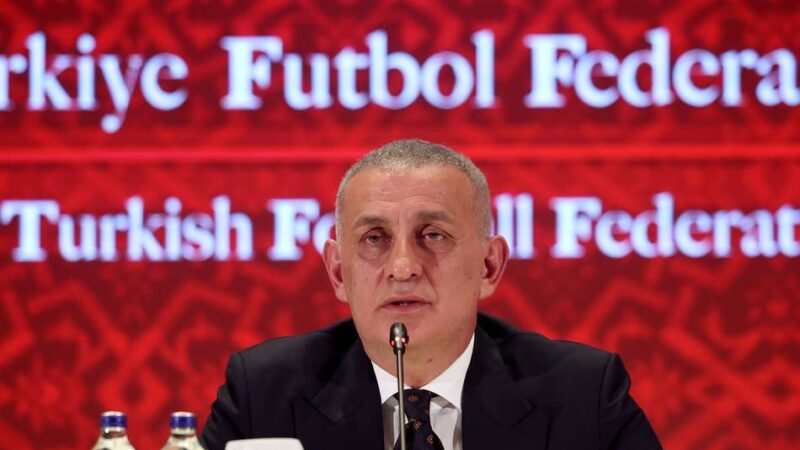 „Ein ehrenvoller Beruf“: Wettskandal im türkischen Fußball – 149 Schiedsrichter gesperrt