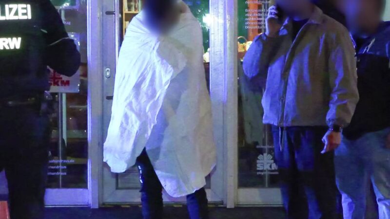 Prozess um Messerangriff in Düsseldorf: „Ich dachte, die bringen mich um, da hab‘ ich mein Messer rausgeholt“