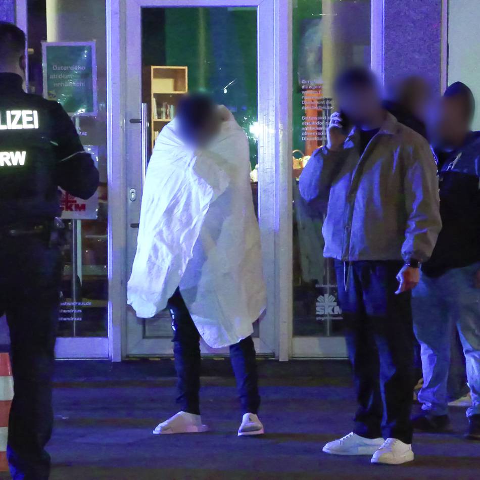 Prozess um Messerangriff in Düsseldorf: „Ich dachte, die bringen mich um, da hab‘ ich mein Messer rausgeholt“
