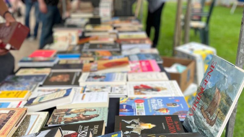 Ausflug für Literaturfreunde in die Niederlande: Bredevoort lädt zum internationalen Herbstbuchmarkt