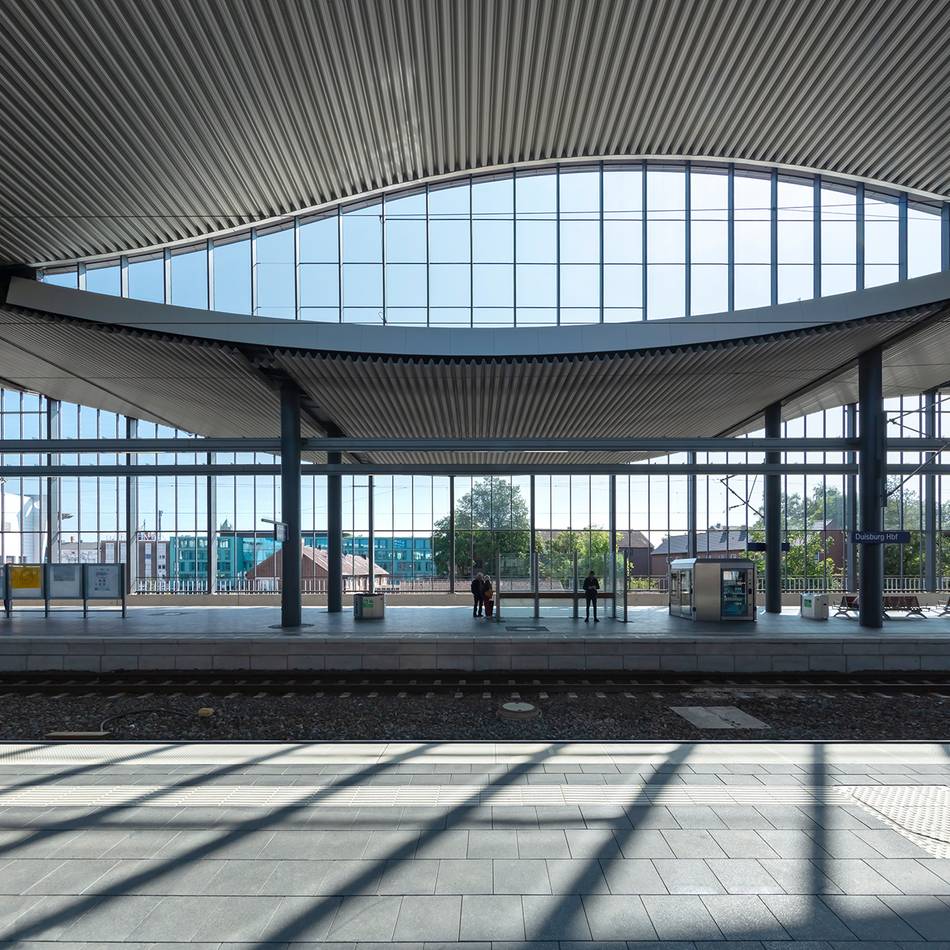 Fertigstellung 2028: Neue Bahnsteige in Duisburg fertig – größtes Bahnhofsprojekt in NRW im Zeitplan