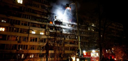 Ukraine: Kyjiw und Moskau werfen einander Angriffe mit mehreren Opfern vor