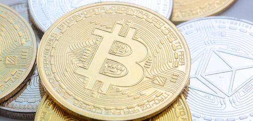 Bitcoin: Kryptowährung fällt erstmals seit April unter 90.000-Dollar-Marke