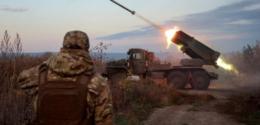 Ukraine-Krieg – Militärexperte Franz-Stefan Gady: »Die Front ist ausgedünnt«