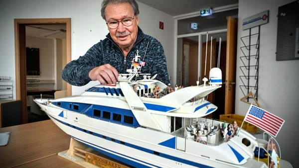 Vom Keller in den Gemeindesaal: Tüftler stellen in Velbert ihre Modelle aus