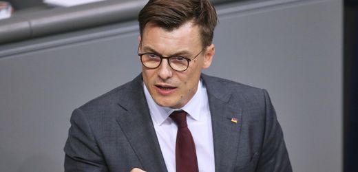 Rente: Sozialflügel der Union unterstützt Friedrich Merz im Rentenstreit