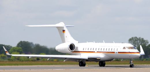 Landwirtschaftsminister Alois Rainer muss Flug in die USA abbrechen