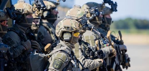 Kopfgelder auf Scholz und Merkel ausgesetzt: Mann soll Spenden zur Ermordung von Politikern gesammelt haben