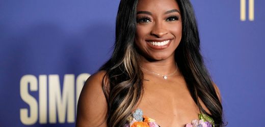 Simone Biles spricht über die Details ihrer Brustvergrößerung