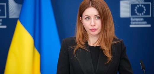 Ukraine: Parlament entlässt Ministerin und Minister nach Schmiergeldaffäre