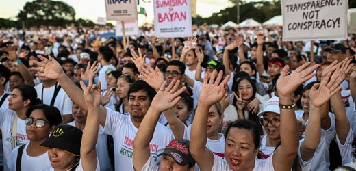 Philippinen: Massenproteste wegen Korruptionsskandal beim Hochwasserschutz