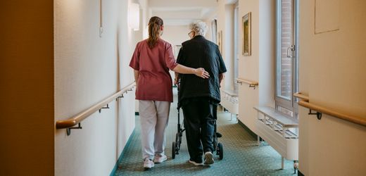 Pflege: So teuer ist ein Heimplatz in Ihrer Gegend – interaktive Karte