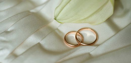 Polyamouröse Segnung in Berlin: »Solche Sperenzchen sind mir aus anderen Teilen Deutschlands nicht bekannt«