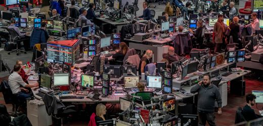 Rücktritt von Tim Davie: Die BBC im Trump-Sturm