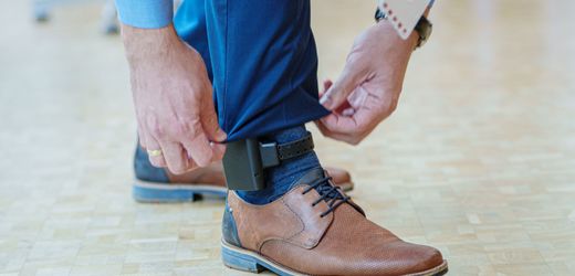 Häusliche Gewalt: Berlin plant elektronische Fußfessel für gewalttätige Ex-Partner