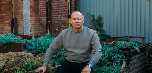 Fehmarn: Fischer spendet alte Netze zur Abwehr von Drohnen an die Ukraine