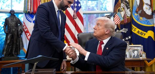 Zohran Mamdani bei Donald Trump: Bromance – und immer kommt Trumps Patschhand