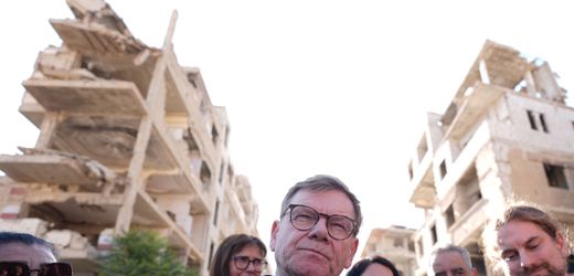 Syrien – Lamya Kaddor: »Der Innenminister schaut nur darauf, wie er Leute loswerden kann«