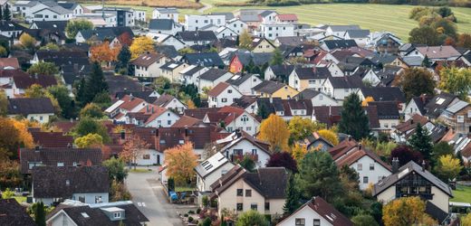 Verbraucherzentrale: Immobilien-Teilverkauf kann für ältere Menschen zur Kostenfalle werden