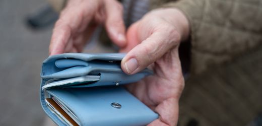 Italien: Mann verkleidet sich als tote Mutter, um deren Rente zu kassieren