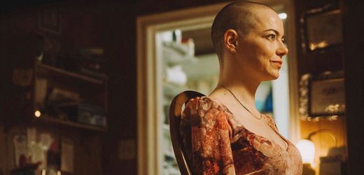 Emma Stone: Hollywood-Star rasiert Regisseur Yorgos Lanthimos