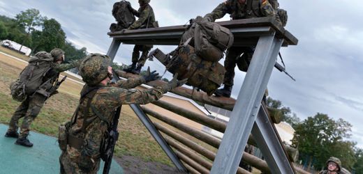 Wehrdienst: Zur Musterung in die Karstadt-Filiale – die Pläne von Boris Pistorius